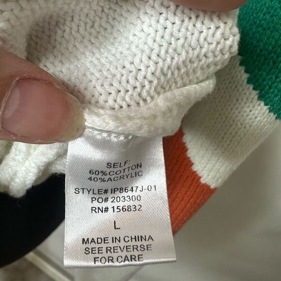 BiBi Multi Color Chevron Pattern Sweater Size L - Picture 15 of 16